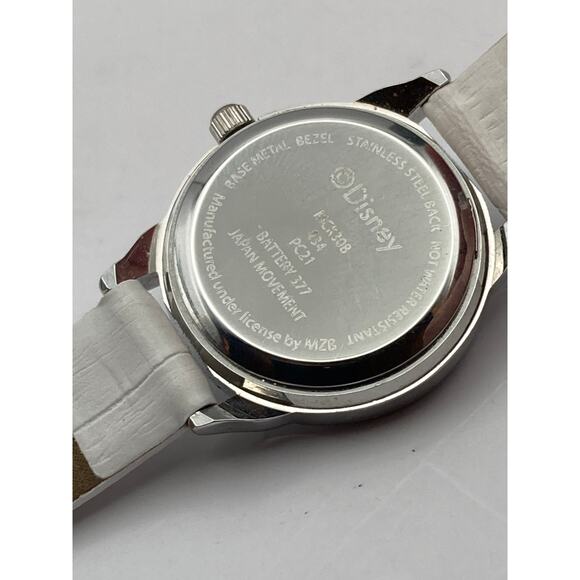 Disney Minnie Mouse Nurse Watch 26mm Heart Second Hand - New Battery - Picture 3 of 7